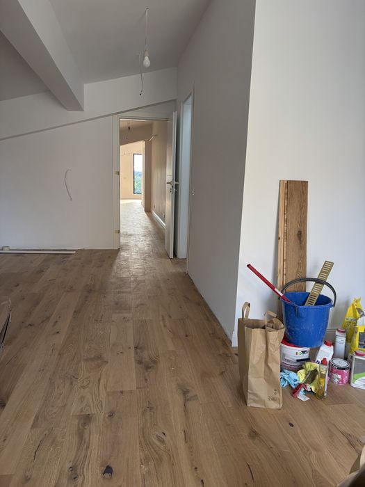 Ap 3 camere acept auto 80000 €si diferenta  130 m utili et 3   Baneasa strada dobrogeanu gherea  particular