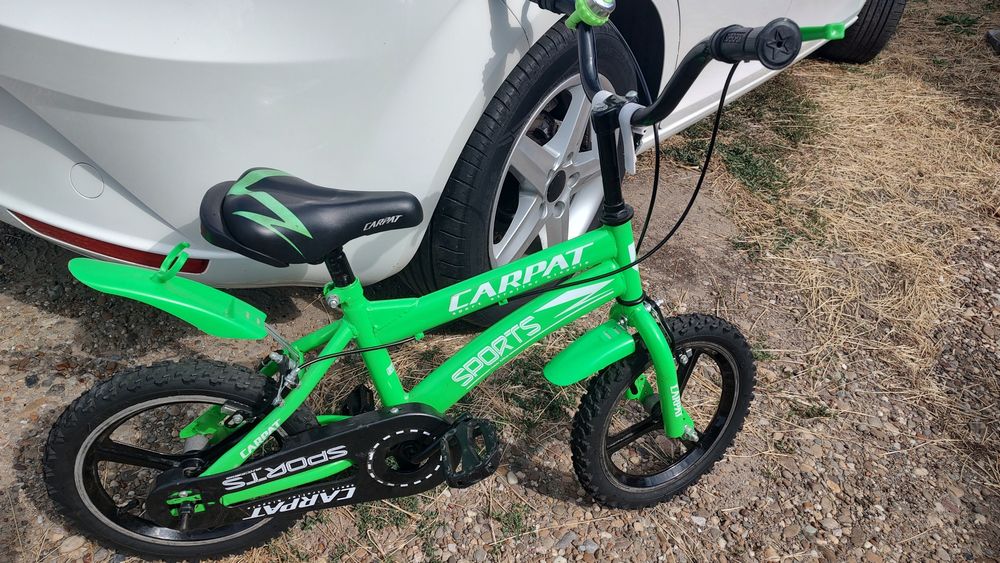 Bicicleta copii    .