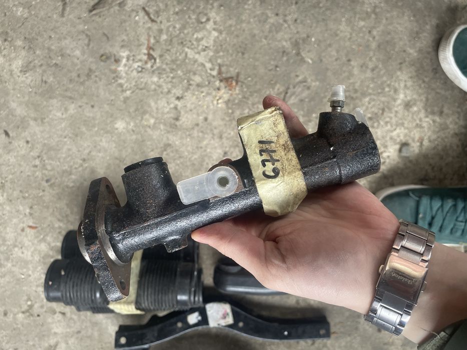 Piese Dacia uzina noi 1300/1310/1410/papuc/break/CN
