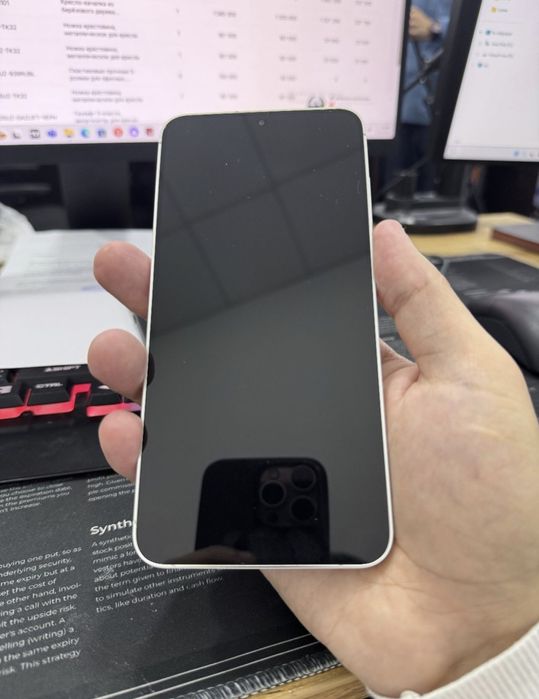 Samsung s24 plus obmen qimoqchim s25 ni oʻziga