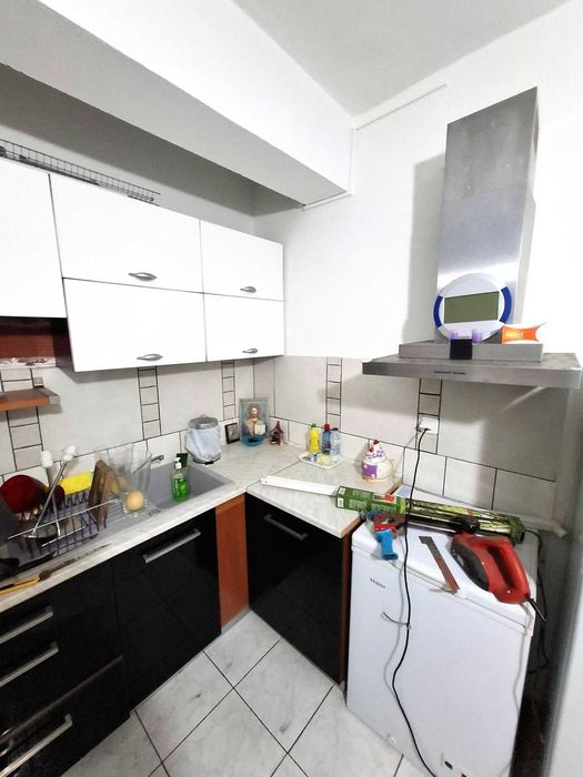 Продават се два апартамента по 50 м2 с общ двор 360 м2 в Аспровалта, Гърция