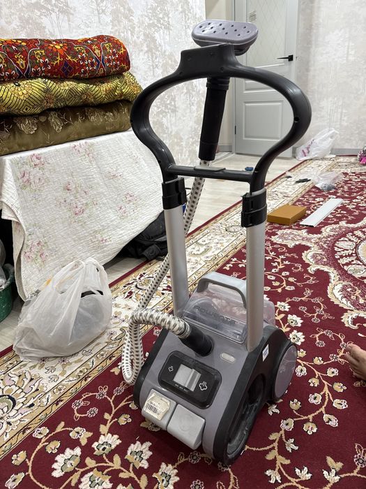 Продам утюг паровой работает нормально