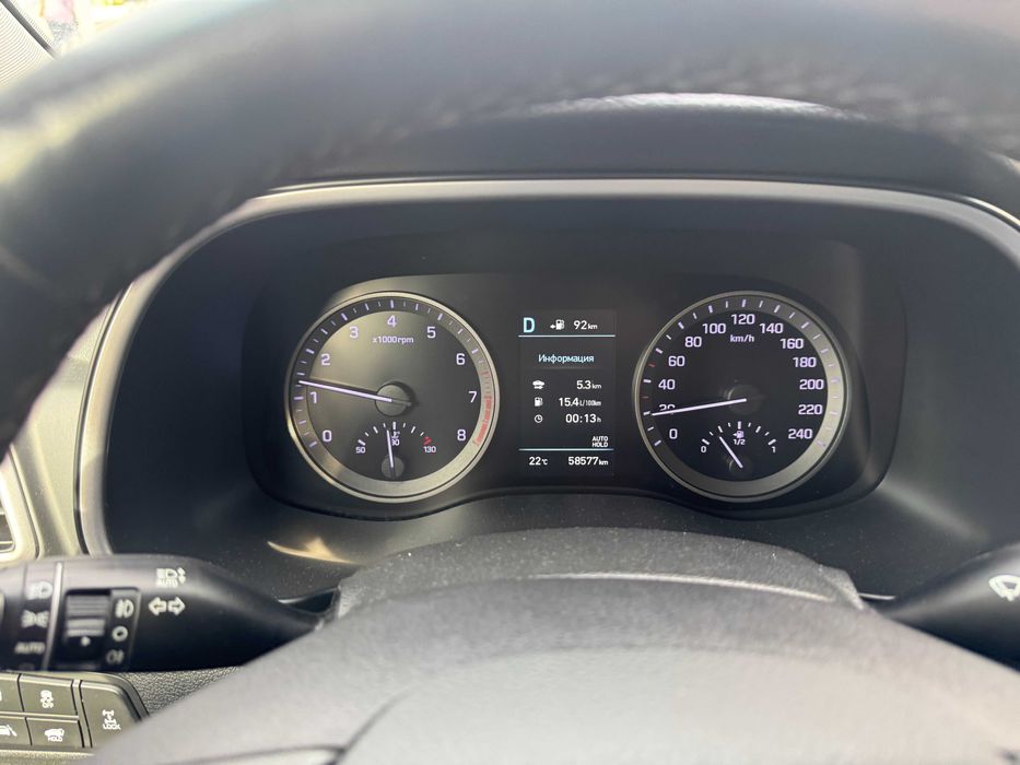 Продам Hyundai Tucson High-Tech 2020 года с полной комплектацией!