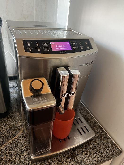 Кофемашина delonghi