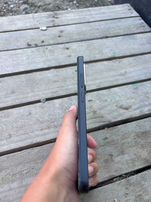 Продам телефон Redmi A5