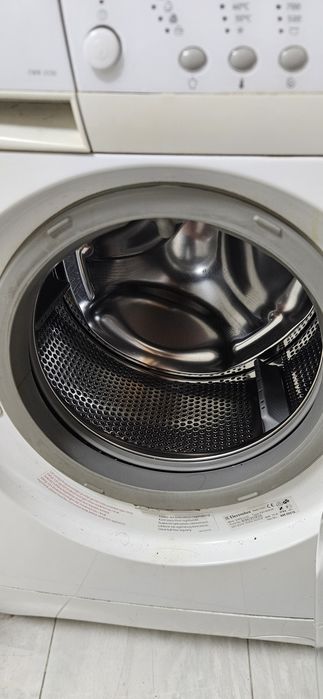 Стиральная машина Electrolux