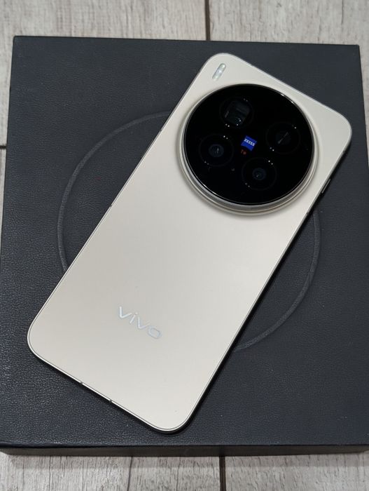 Vivo X300 Pro 512 gb Ram 16 5G