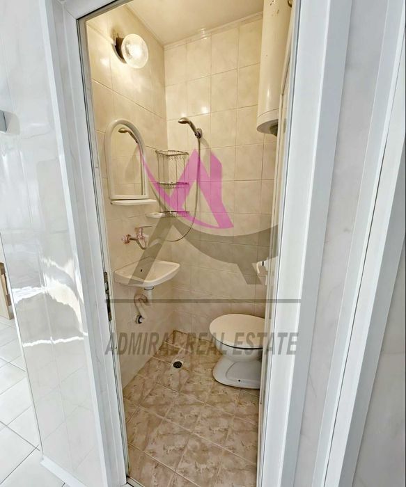 Дава се под наем Едностаен апартамент в Варна, Цветен квартал - 25 кв.м за 248.88 € - Снимка #3