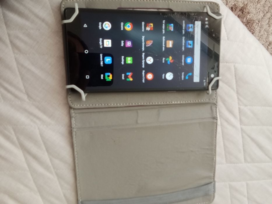 Продам планшет Lenovo ТВ 7504Х