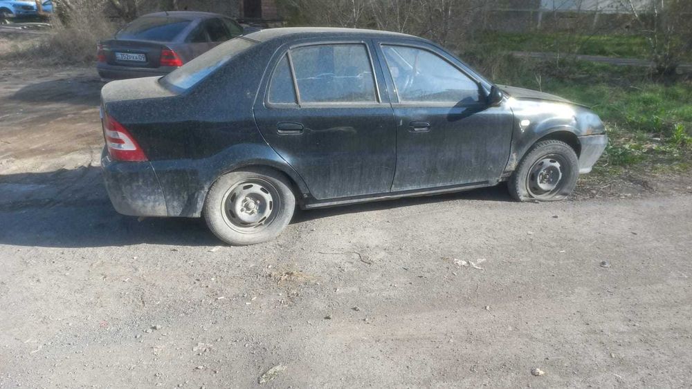 Срочно продаю машину