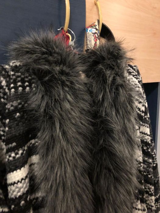 Haină de lână cu blăniță