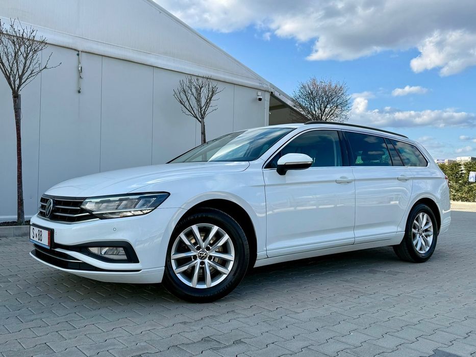 Volkswagen Passat Volkswagen Passat B8/2022/2.0Tdi 150cp/DSG/Navigație/