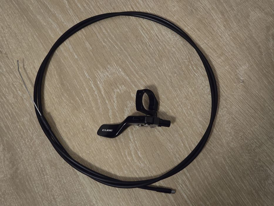 Maneta dropper post Cube