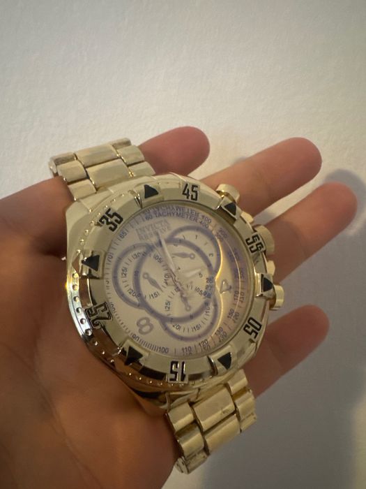 Vând ceas invicta reserve chronograph