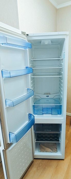 Продам холодильник Beko