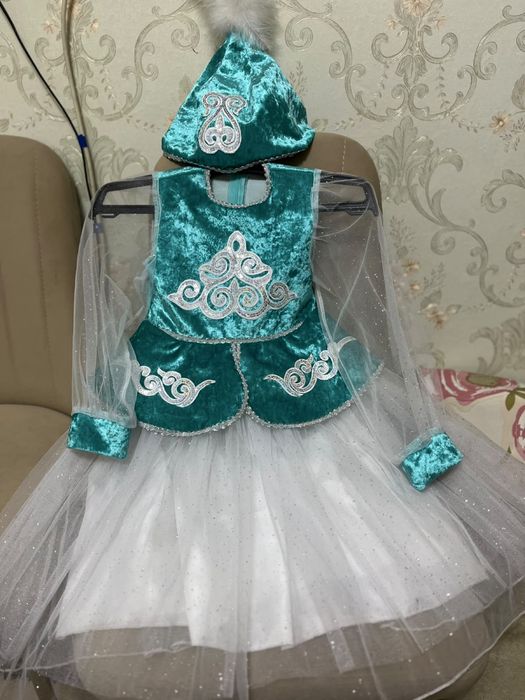 Продам детское платье