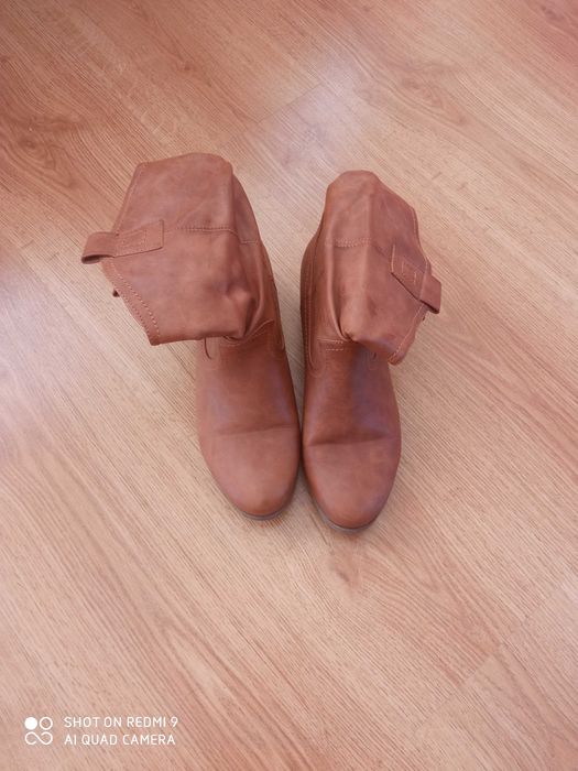 Обувки, боти и ботуши - нови и използвани