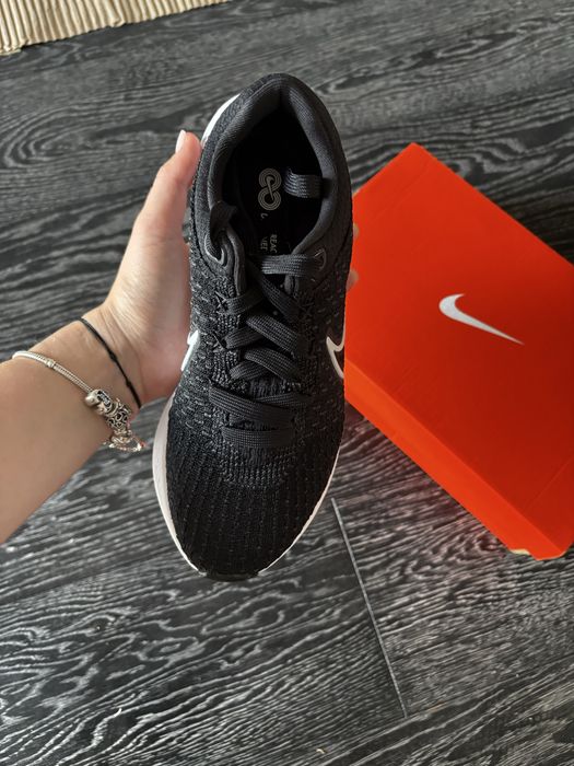 Adidași W Nike React Infinity Run FK 3