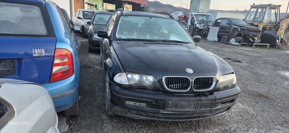 Dezmembram BMW 318i 1.9 benzina an fabricatie 2001