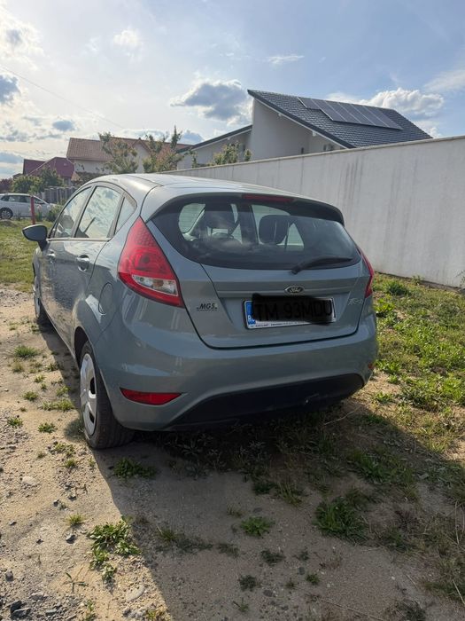 Vand Ford Fiesta