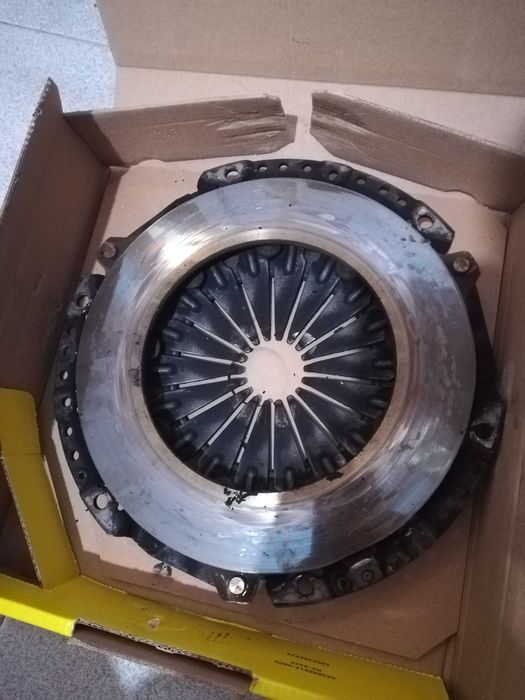 Съединител комплект volvos40 1.6d