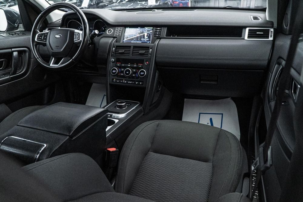 Land Rover Discovery Sport 2016 diesel, 11.579 € — imagine 2