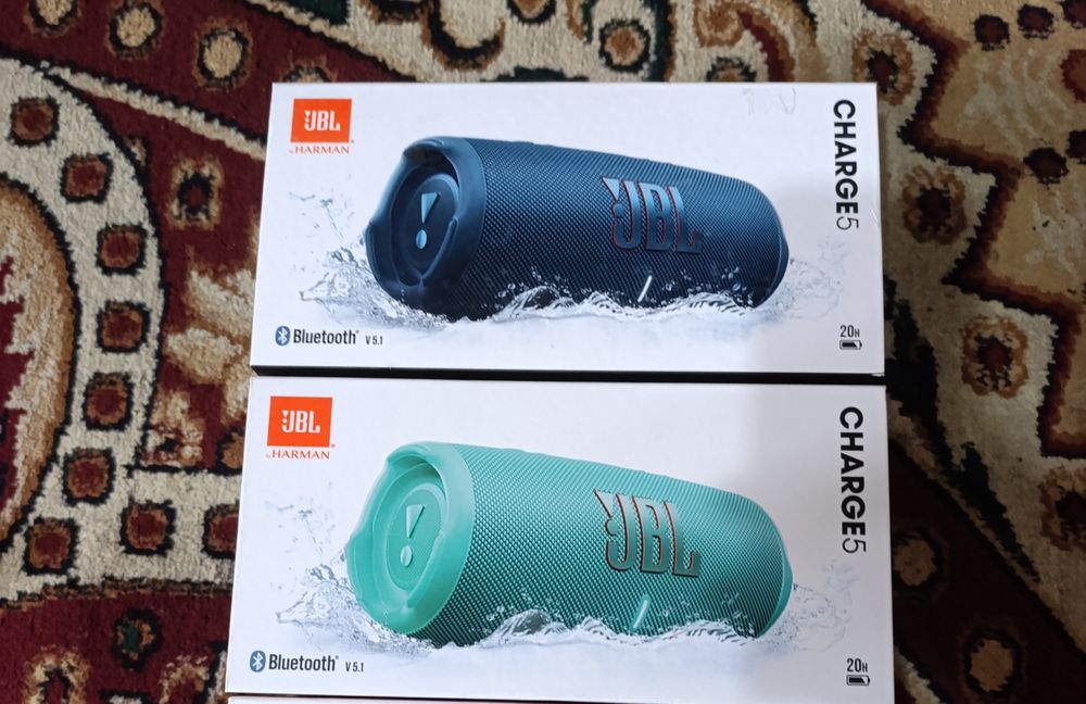 Колонка JBL Charge