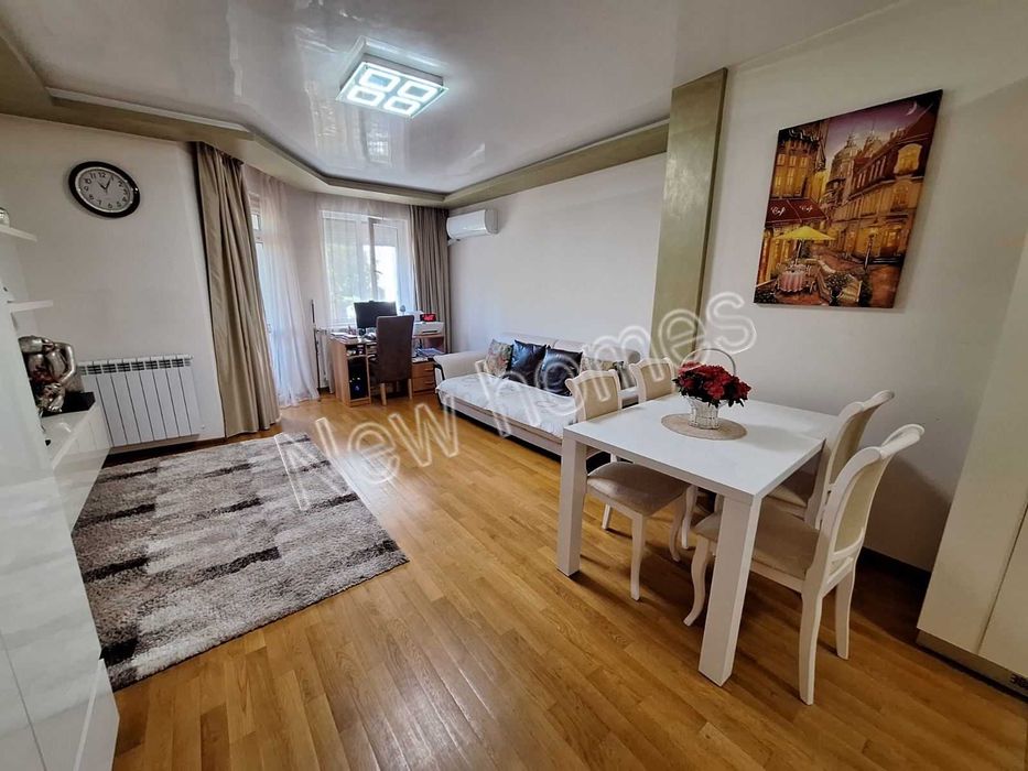 Продава се Двустаен апартамент в Пловдив, Каменица 1 - 73 кв.м за 1781 €/кв.м - Снимка #1