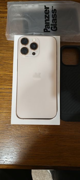 iPhone 16 Pro max 256gb battery 93