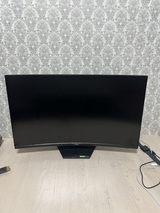 Монитор 27 дюйм 144гц изогнутый