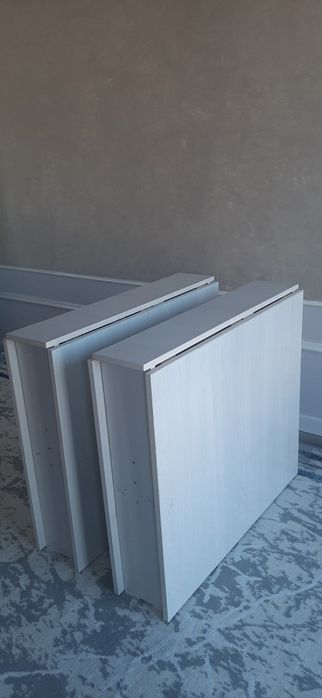 Новый книжный стол