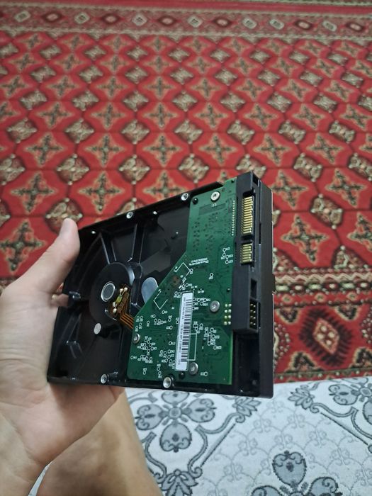 Пацаны продам HDD диск бәрі чётка степ тұр арзан