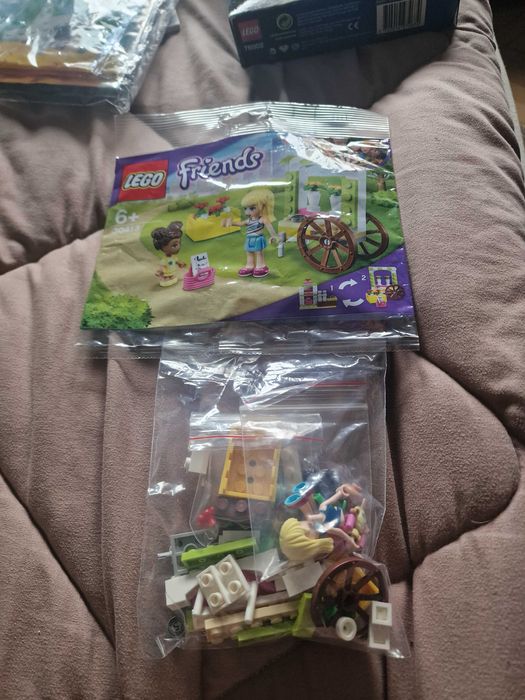 Лего различни теми