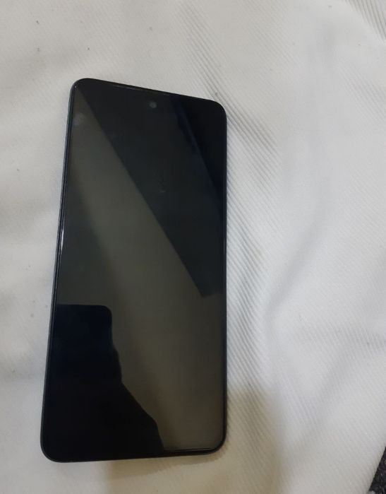 Tecno Spark 20 pro sotiladi