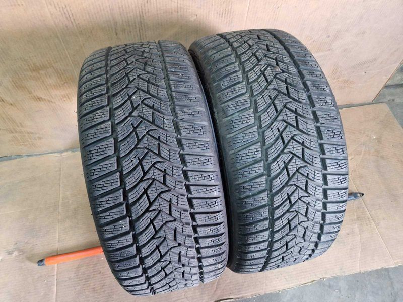 2 Dunlop R18 225/40/ 
зимни гуми DOT3820