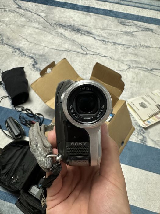 Handycam DVD653E
