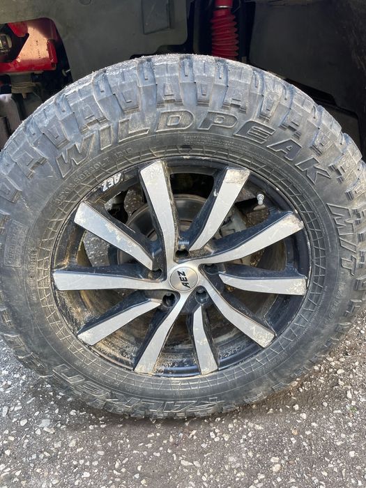 4броя Джанти + датчици ( sensors ) R20 5 х 127 Jeep