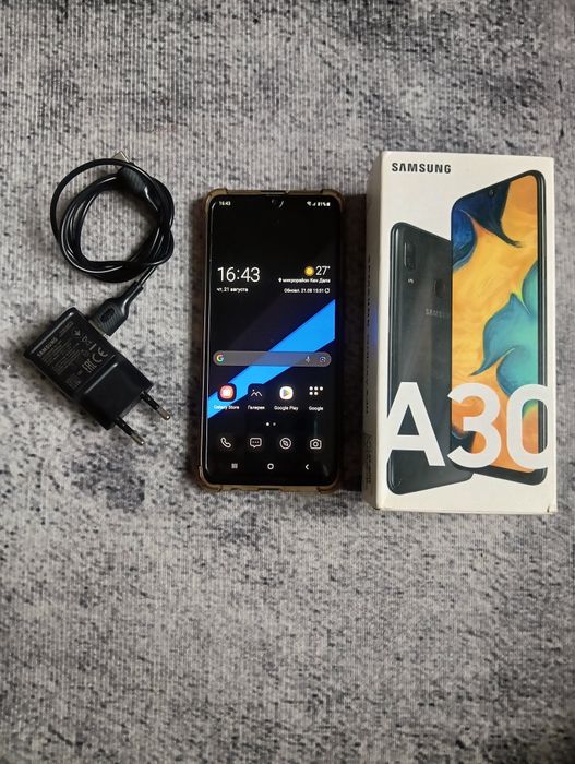 Samsung A30, 3/32гб
