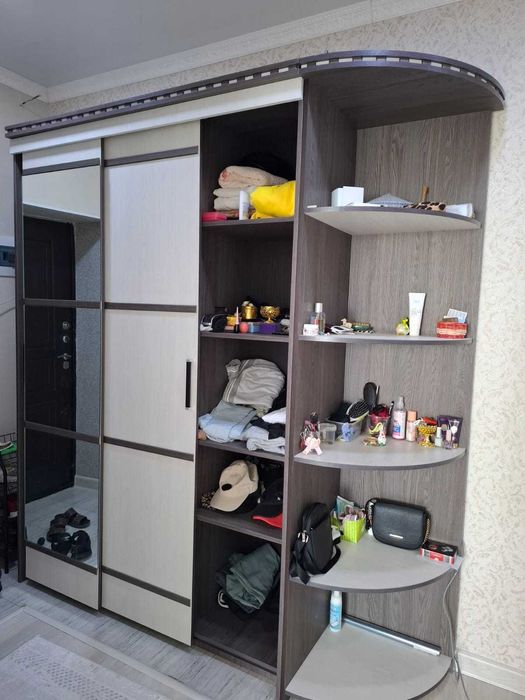 срочно продам прихожая