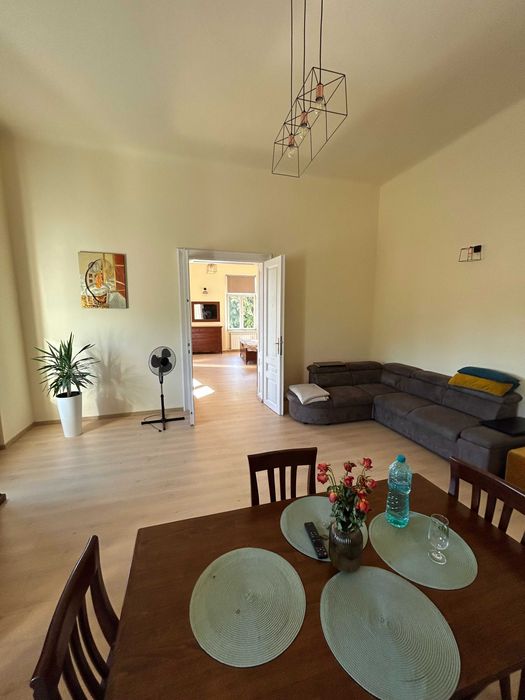 Parcul 1 Decembrie - Apartament 99 mp  ultracentral de vanzare in centrul istoric al orașului Oradea