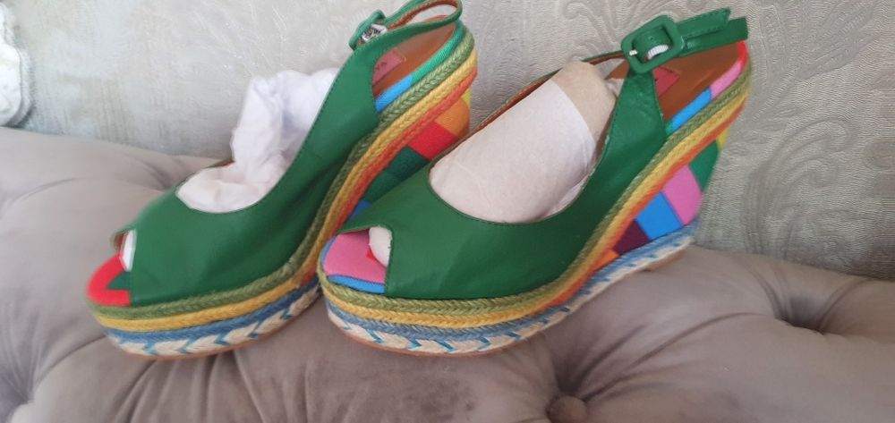 Sandale platforma valentino 37