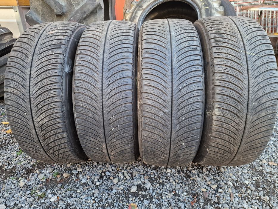Anvelope 235/55R19 marca Michelin, M+S, DOT 2020, 6.5 mm