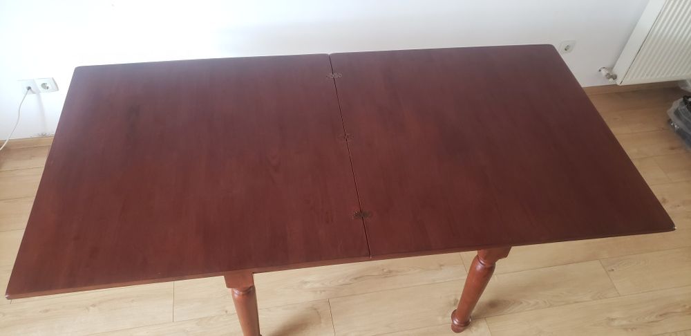 Masă extensibila robustă lemn masiv Bistrita