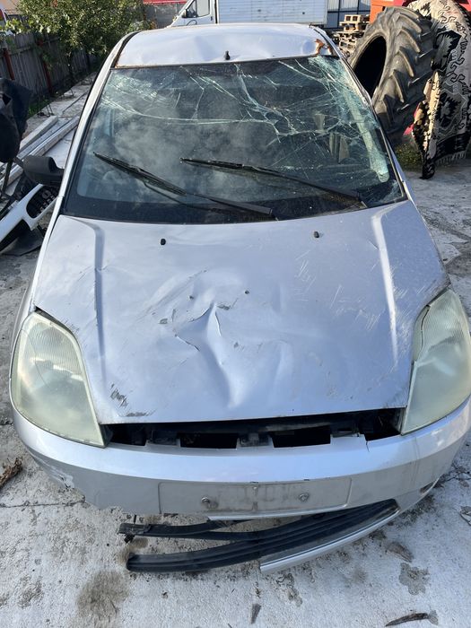 FORD Fiesta 2002 — imagine 2