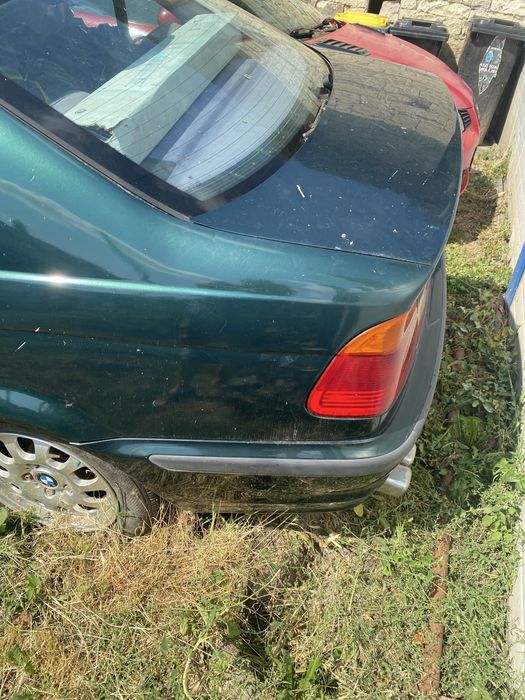 BMW E46 an 1999 1,9 L , benzina, radiat