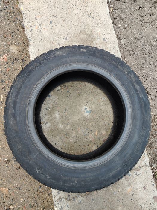 Продам шины 4шт. комплект