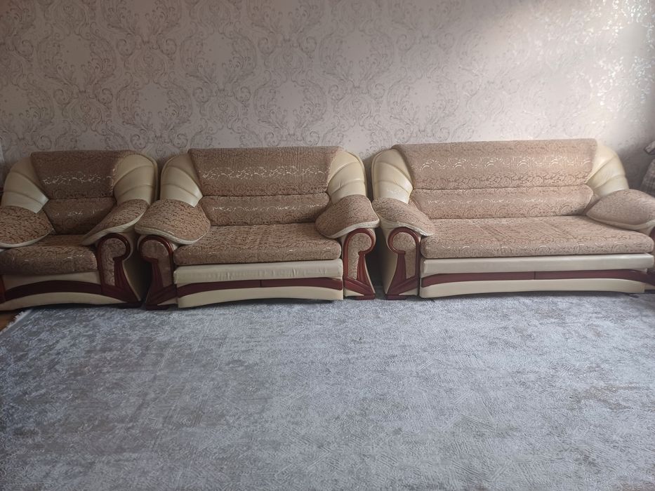 Диван для гостинной