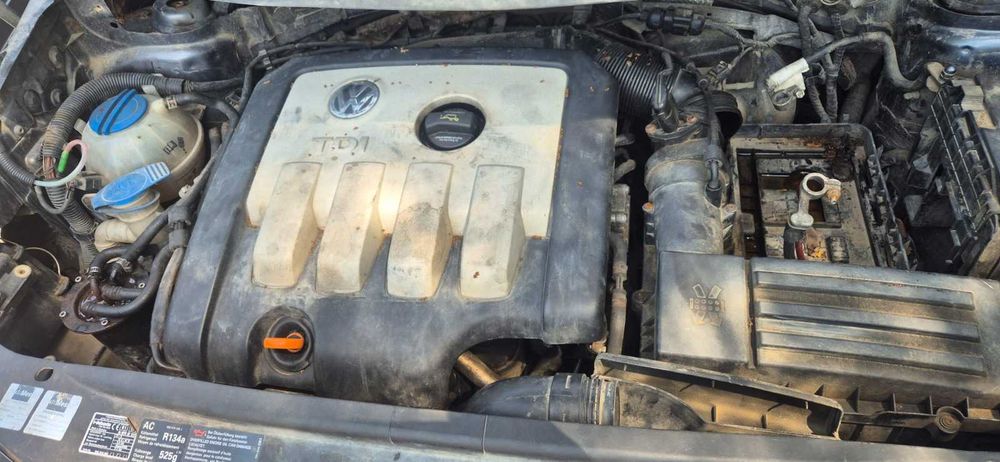 Motor fara anexe Vw Touran 1T 2006 2.0 BKD