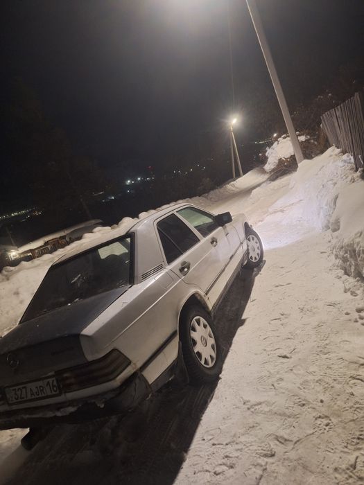 Продам мерседес 190