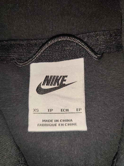 Мъжко горнище Nike tech fleece (размер ХS)